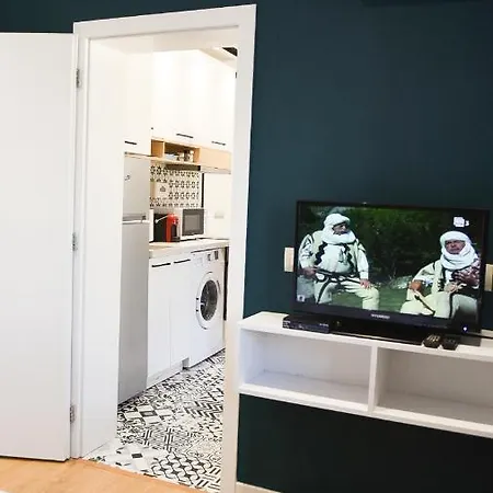 Apartmán Matisse No9 - One Bedroom Center With Parking Tirana