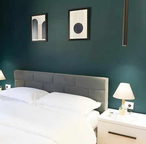 Matisse No9 - One Bedroom Center With Parking Apartman