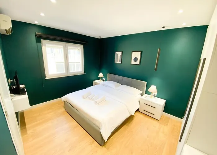 Matisse No9 - One Bedroom Center With Parking *